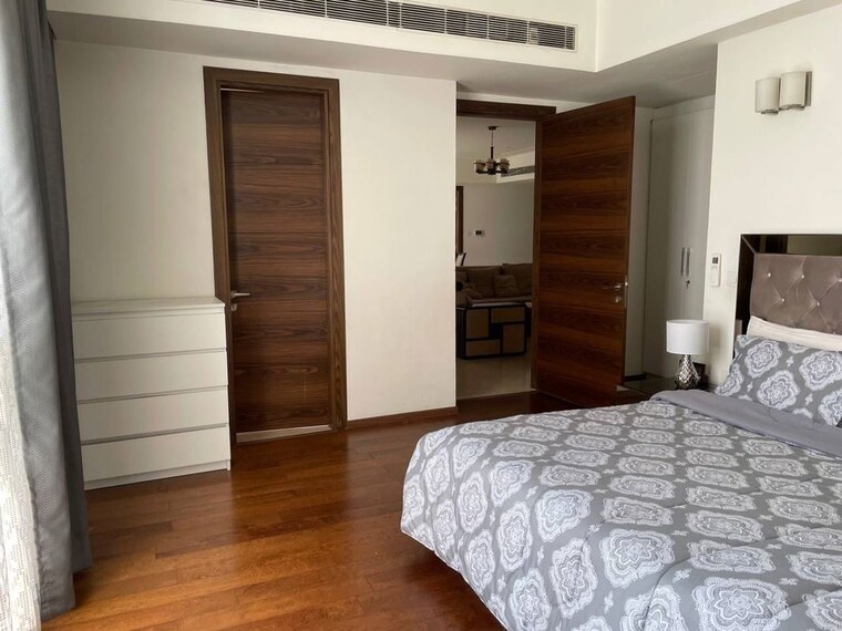 Room, m3m-golf-estate-fairway-east 4 Bedroom 4900 Sq.Ft. Apartment In Sector 65 Gurgaon 10423023