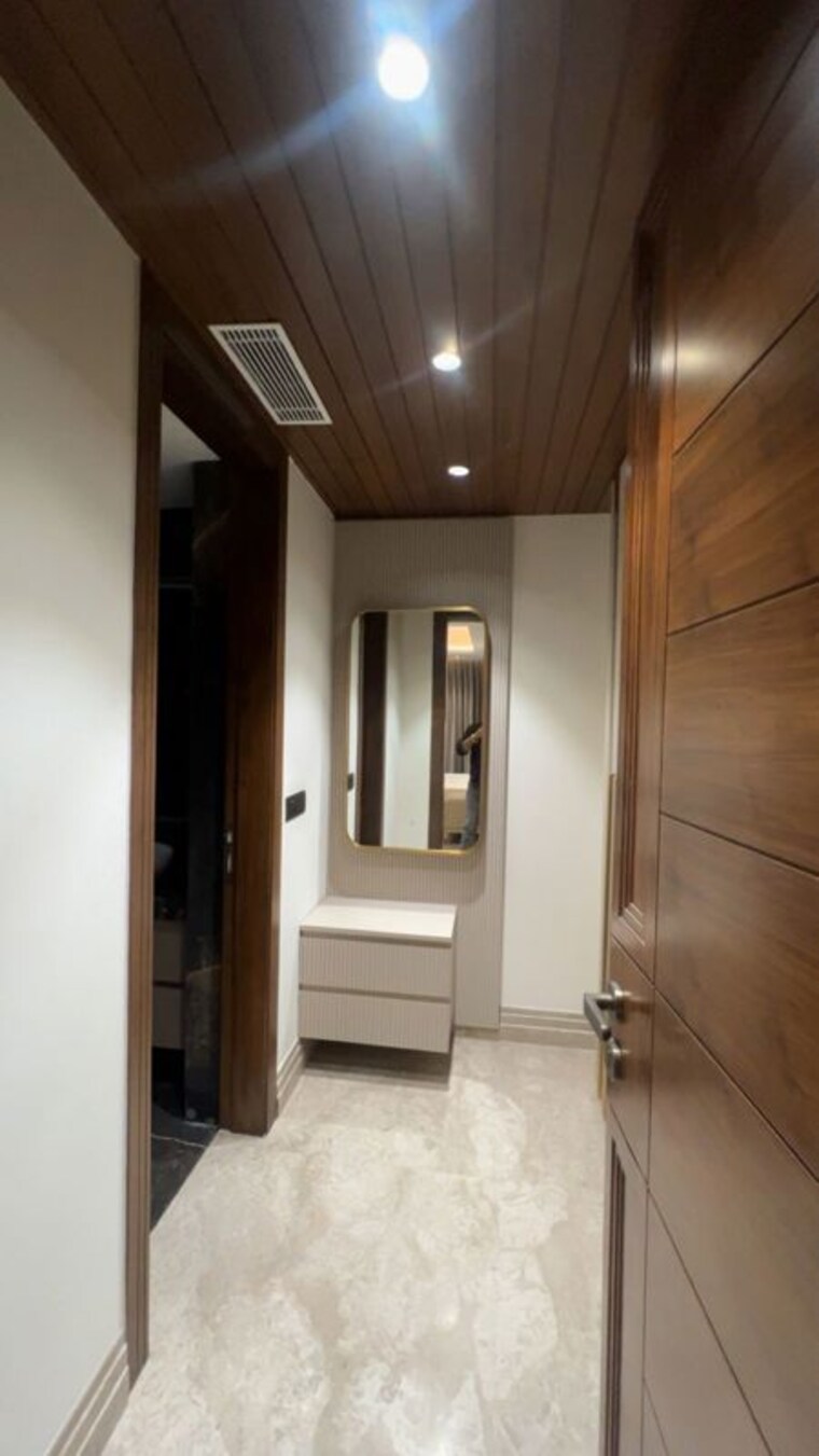 undefined, model town 4 Bedroom 450 Sq.Yd. Villa In Model Town Delhi 10417973