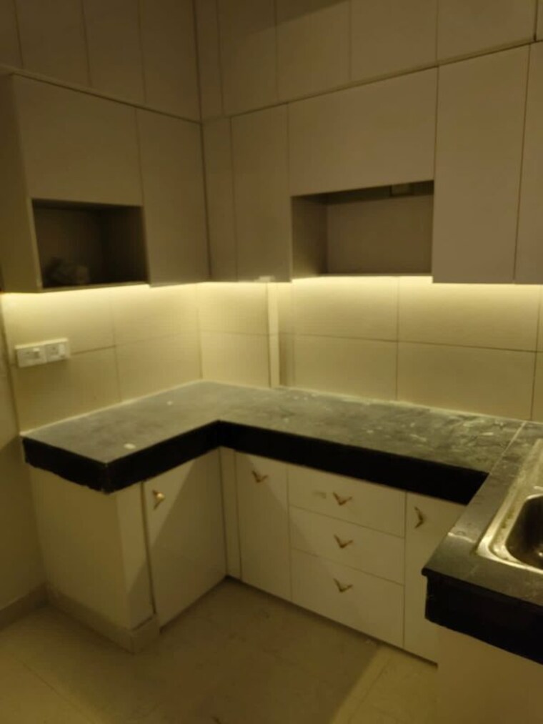 Bathroom, tata-eureka-park 2 Bedroom 1100 Sq.Ft. Apartment In Sector 150 Noida 10423084