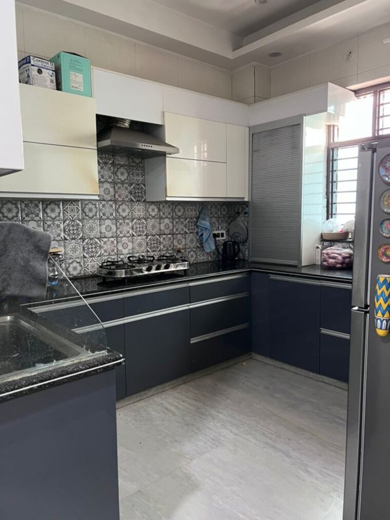 Kitchen, sector 10 2 Bedroom 1550 Sq.Ft. Builder Floor In Sector 10 Gurgaon 10423111