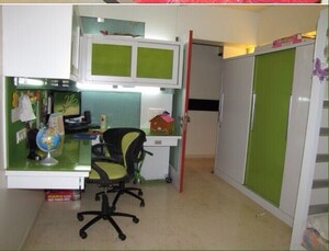 Team Area in 3 BHK Apartment at Chembur – for Rent