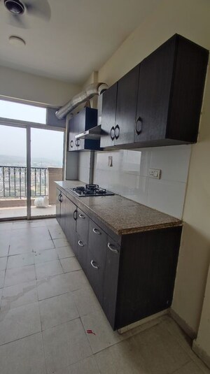 Kitchen in 4 BHK Apartment at DLF Express Greens, Manesar Sector 1a – for Sale