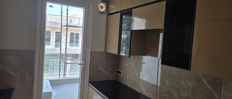 Kitchen, gls-avenue-city 3.5 Bedroom 179 Sq.Yd. Builder Floor In Sector 92 Gurgaon 10423164
