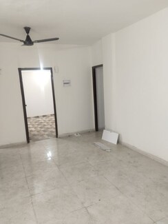2 BHK Apartment For Rent in MRG Ultimus