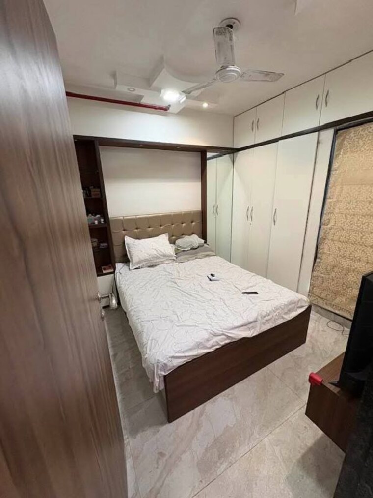 Bedroom, platinum-tower-1 2 Bedroom 580 Sq.Ft. Apartment In Andheri West Mumbai 10423200
