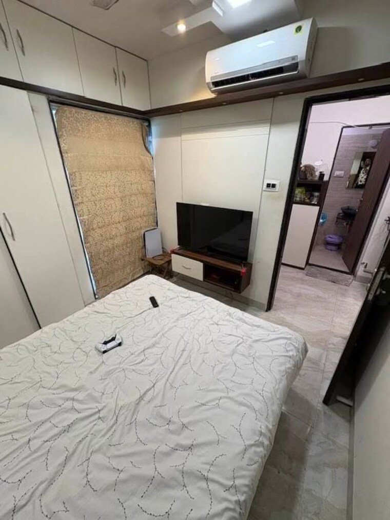 Bedroom, platinum-tower-1 2 Bedroom 580 Sq.Ft. Apartment In Andheri West Mumbai 10423200