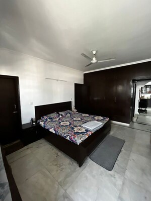 Bedroom in 4 BHK Apartment at Alaknanda Society, Sector 56 – for Rent