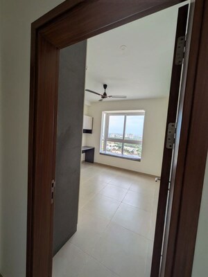 Room in 3 BHK Apartment at Bhartiya City Nikoo Homes 4, Thanisandra Main Road – for Rent