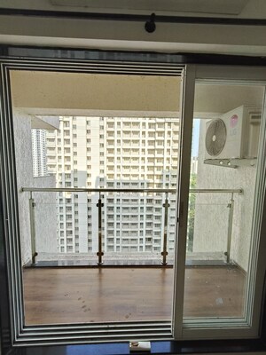 Room in 2 BHK Apartment at Mahavir Square, Manpada – for Sale