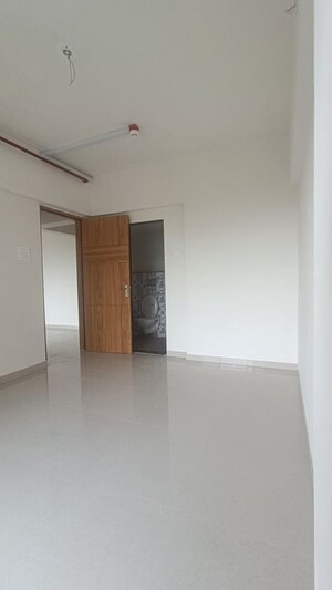Room in 1 BHK Apartment at Lodha Panacea 1, Dombivli East – for Rent