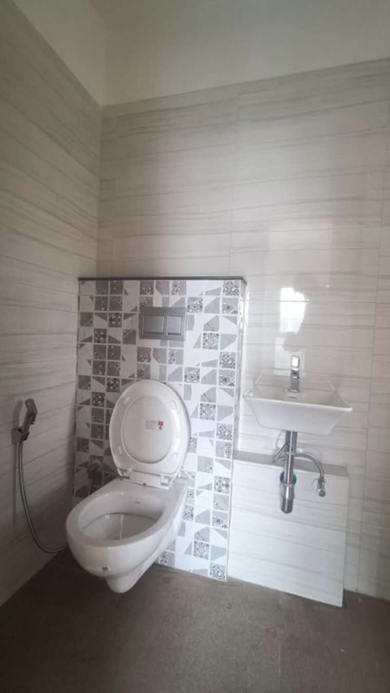 Bathroom, lodha-panacea-1 1 Bedroom 520 Sq.Ft. Apartment In Dombivli East Thane 10423235
