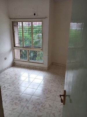 Room in 1 BHK Apartment at Cidco Millennium Tower, Sanpada – for Rent