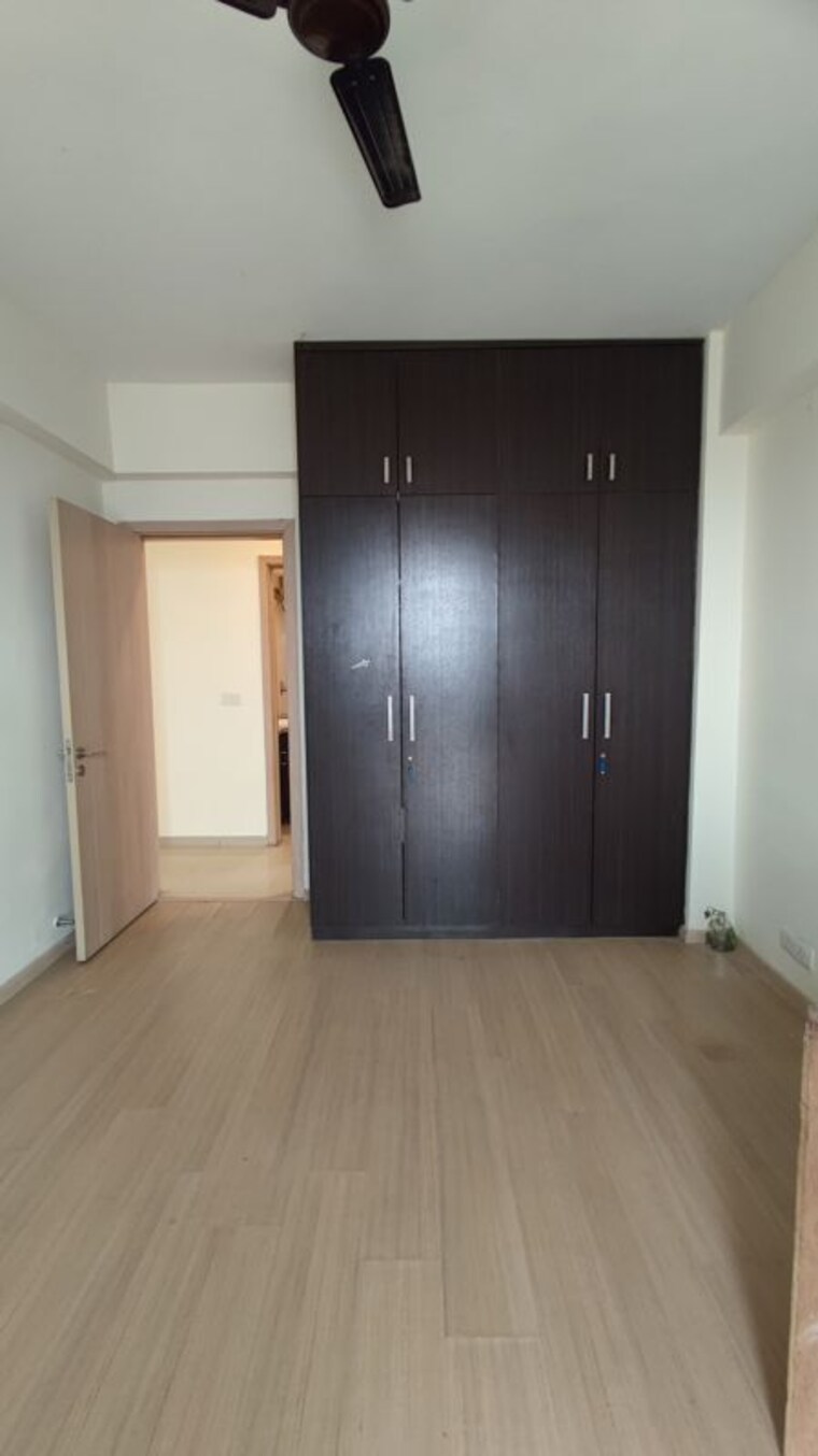 Room, dlf-express-greens 4 Bedroom 2350 Sq.Ft. Apartment In Manesar Sector 1a Gurgaon 10423197