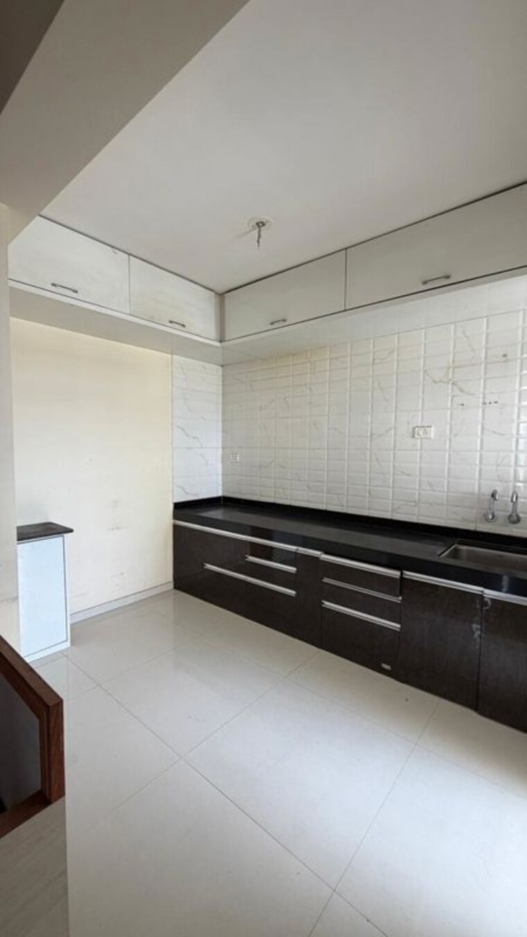 Kitchen, vision-indramegh 3 Bedroom 1300 Sq.Ft. Apartment In Tathawade Pune 10423049