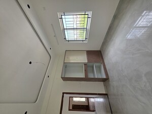 Bedroom in 2 BHK Builder Floor at Singasandra – for Rent