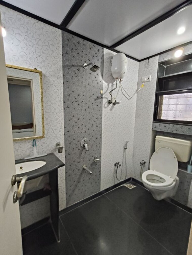 Bathroom, happy-valley 3 Bedroom 1200 Sq.Ft. Apartment In Manpada Thane 10423291