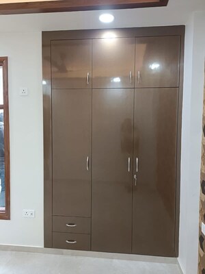 Furnished Amenities in 3 BHK Builder Floor at RPS Palm Drive, Sector 88 – for Sale