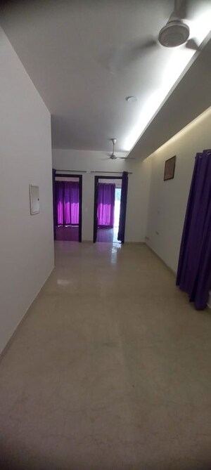 Room in 3 BHK Builder Floor at S S Southend, Sector 49 – for Rent