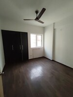 2 BHK 830 Sq.Ft. Apartment in Paras Seasons