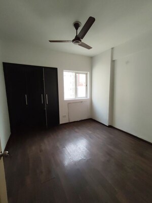 2 BHK Apartment For Sale in Paras Seasons, Sector 168