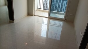 Room in 2 BHK Apartment at Eldeco Live By The Greens, Sector 150 – for Rent