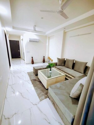 Living Room in 4 BHK Apartment at BPTP Amstoria, Sector 102 – for Sale