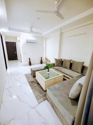 Living Room in 4 BHK Apartment at BPTP Amstoria, Sector 102 – for Sale