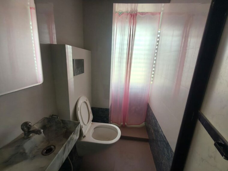 Bathroom, army-welfare-chs 3.5 Bedroom 1280 Sq.Ft. Apartment In Nerul Navi Mumbai 10423370