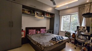 Bedroom in 2 BHK Apartment at Kamgar Putala Vasahat – for Sale