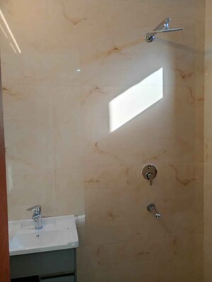 Bathroom in 1 BHK Builder Floor at Malviya Nagar – for Rent