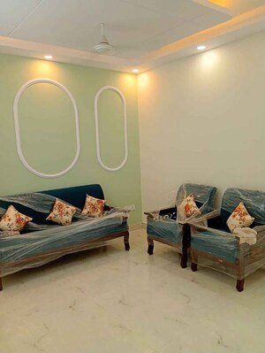Bedroom in 1 BHK Builder Floor at Malviya Nagar – for Rent