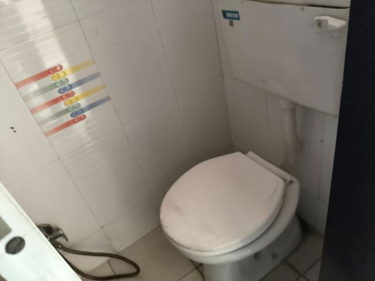 Bathroom, pacific-towers 1 Bedroom 430 Sq.Ft. Apartment In Nerul Sector 27 Navi Mumbai 10423433