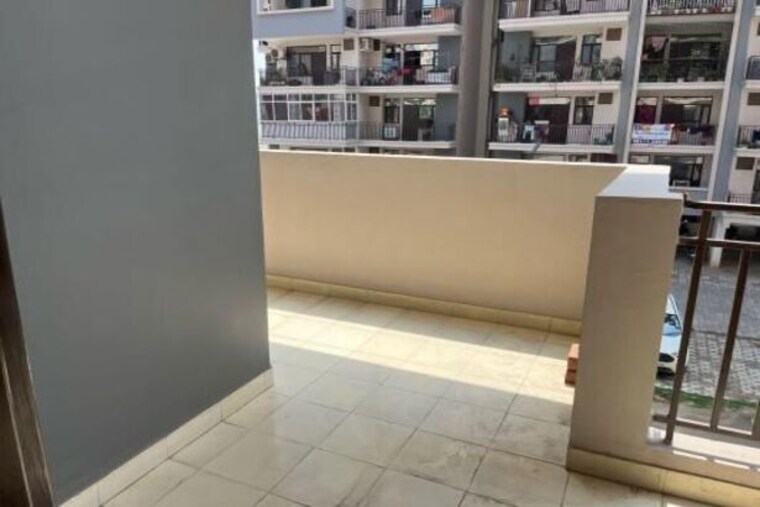 Balcony, amolik-sankalp 3 Bedroom 851 Sq.Ft. Apartment In Sector 85 Faridabad 10423407