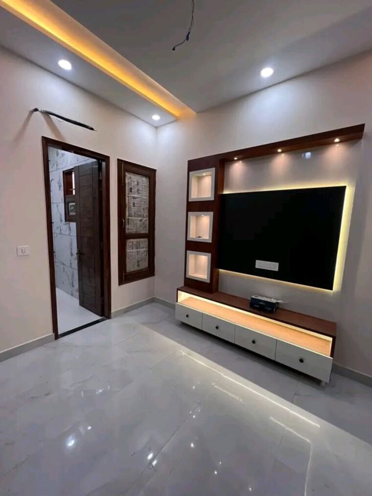 Room, balaji-chandigarh-royale-city 3 Bedroom 1800 Sq.Ft. Independent House In Lohgarh Zirakpur 10423435