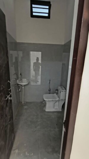 Bathroom in 4 BHK Independent House at Laxman Chowk – for Sale