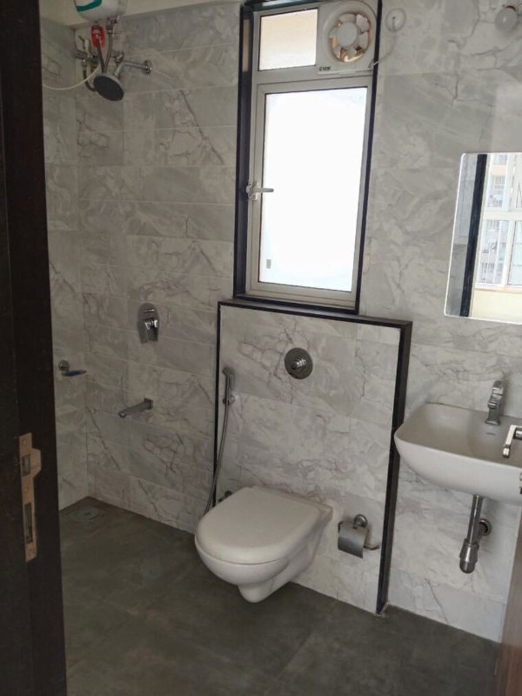 Bathroom, vtp-hilife 3 Bedroom 1180 Sq.Ft. Apartment In Wakad Pune 10423462