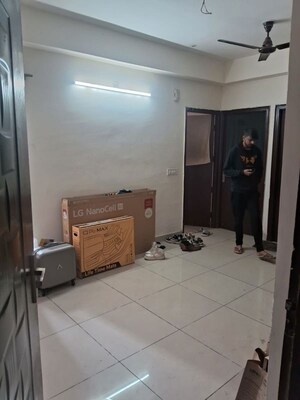 Bathroom in 3 BHK Apartment at Rajhans Residency Phase 2, Sector 1 Greater Noida – for Rent