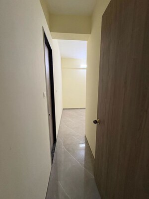 Building Lobby in 3.5 BHK Apartment at Rattan Icon, Seawoods Sector 50 – for Rent