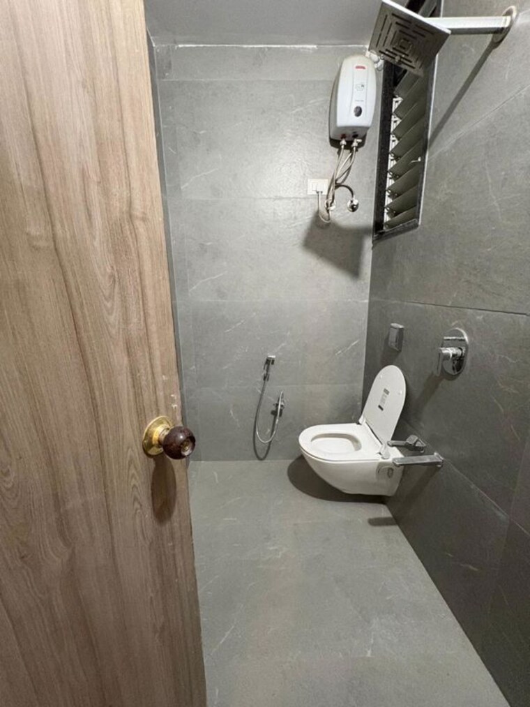 Bathroom, rattan-icon 3.5 Bedroom 1800 Sq.Ft. Apartment In Seawoods Sector 50 Navi Mumbai 10423543