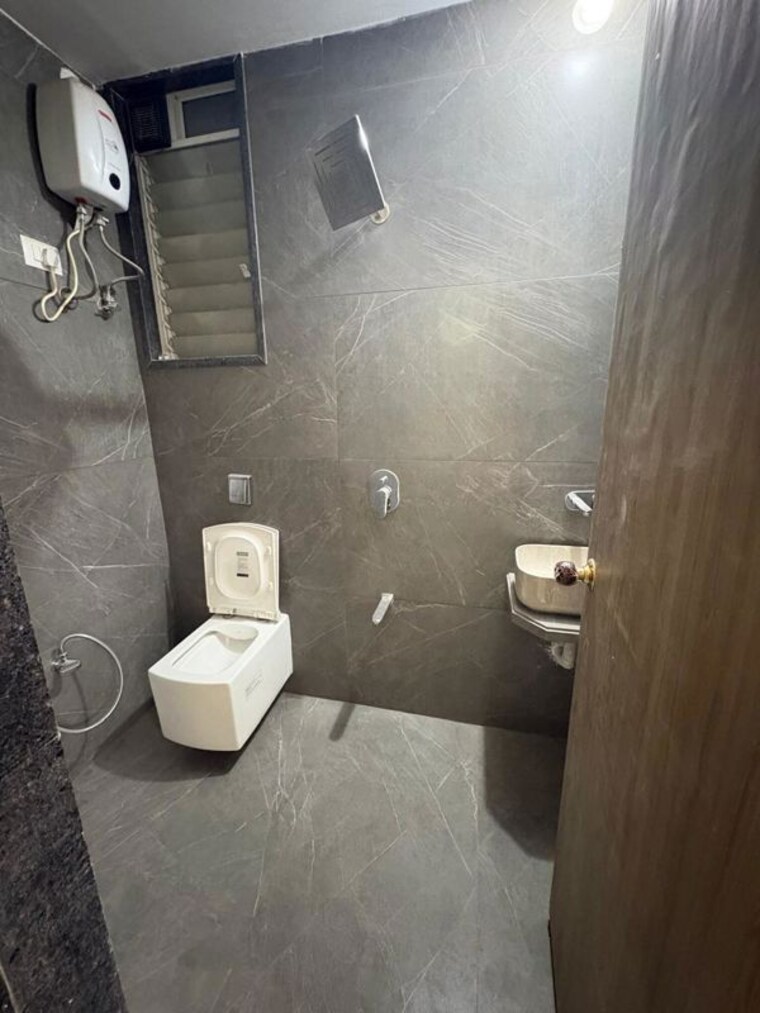 Bathroom, rattan-icon 3.5 Bedroom 1800 Sq.Ft. Apartment In Seawoods Sector 50 Navi Mumbai 10423543