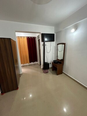 Studio Apartment For Rent in Guirim
