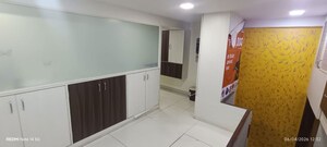 Room in  Office Space at Naupada – for Rent