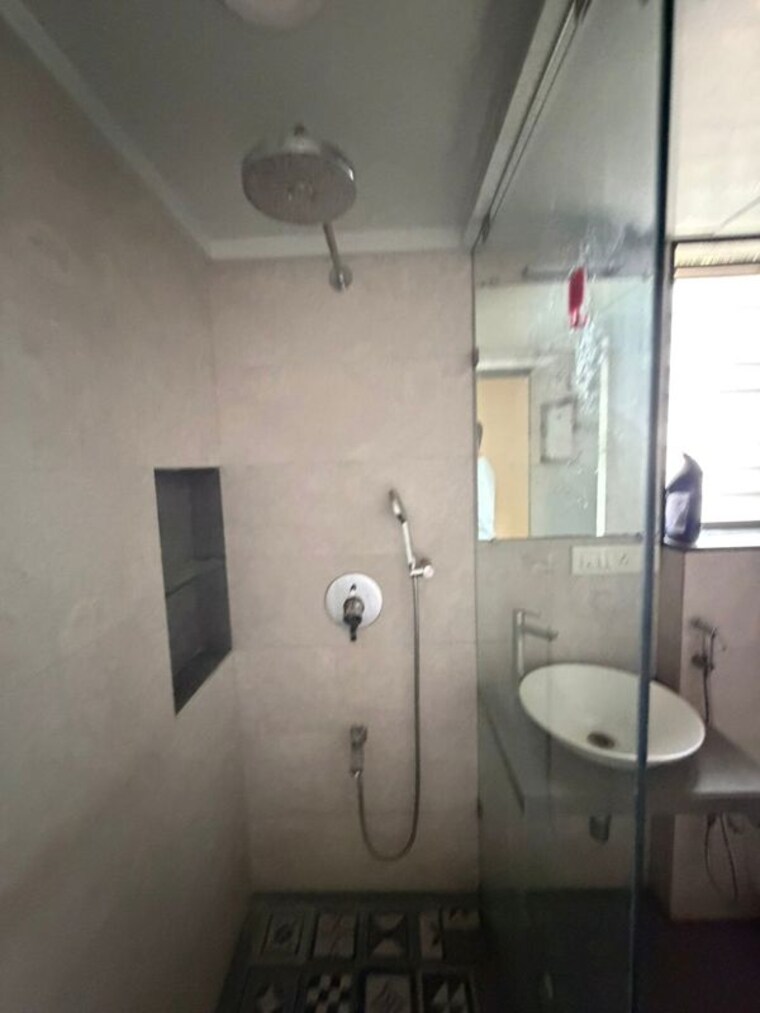Bathroom, raheja-gardens-aspen 2 Bedroom 890 Sq.Ft. Apartment In Midc Colony Thane 10423651