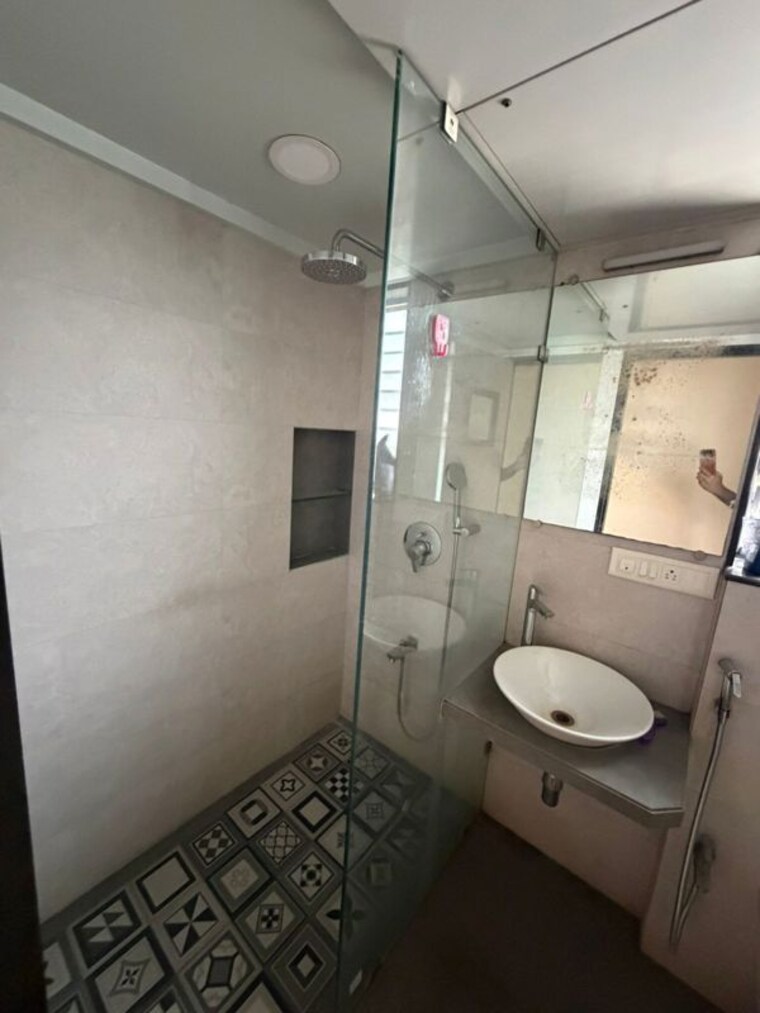 Bathroom, raheja-gardens-aspen 2 Bedroom 890 Sq.Ft. Apartment In Midc Colony Thane 10423651