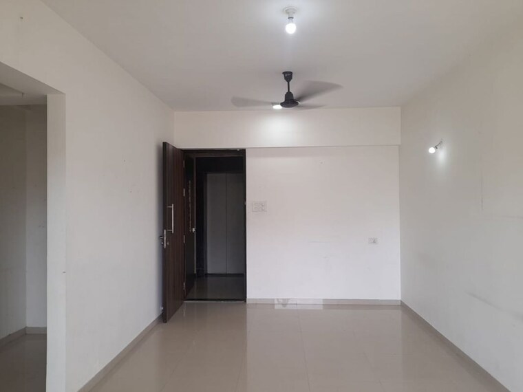Room, lokhandwala-octacrest 2 Bedroom 780 Sq.Ft. Apartment In Kandivali East Mumbai 10423746