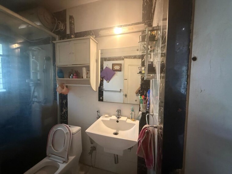 Bathroom, abil-boulevard 3 Bedroom 1450 Sq.Ft. Apartment In Koregaon Park Pune 10423747
