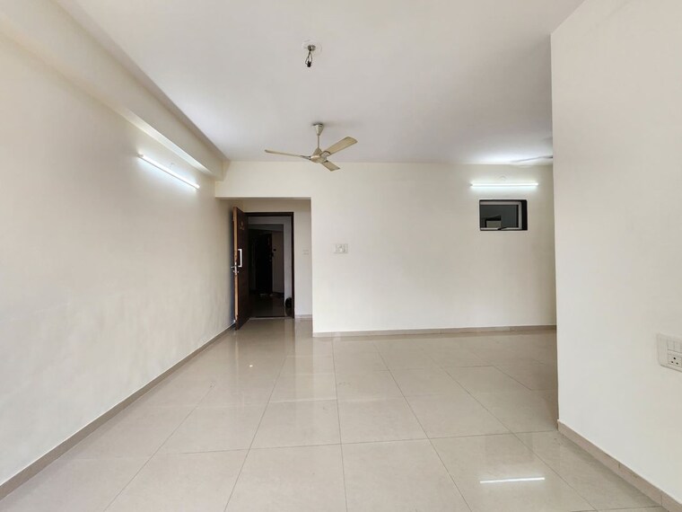 Room, lokhandwala-spring-grove 2 Bedroom 750 Sq.Ft. Apartment In Kandivali East Mumbai 10423777