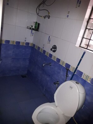 Bathroom in 2 BHK Apartment at Taleigao – for Rent