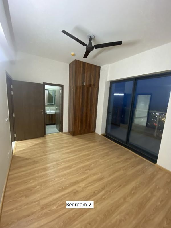 3 BHK + Pooja Room,Servant Room 2500 Sq.Ft. Apartment in M3M Altitude