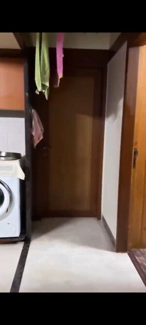 Building Lobby in 2 BHK Apartment at Crystal Classic Vile Parle, Vile Parle West – for Rent